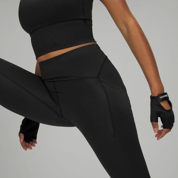 Lululemon Power Thru 25” Abrasion-resistant fabric Black 4 - Picture 4 of 15